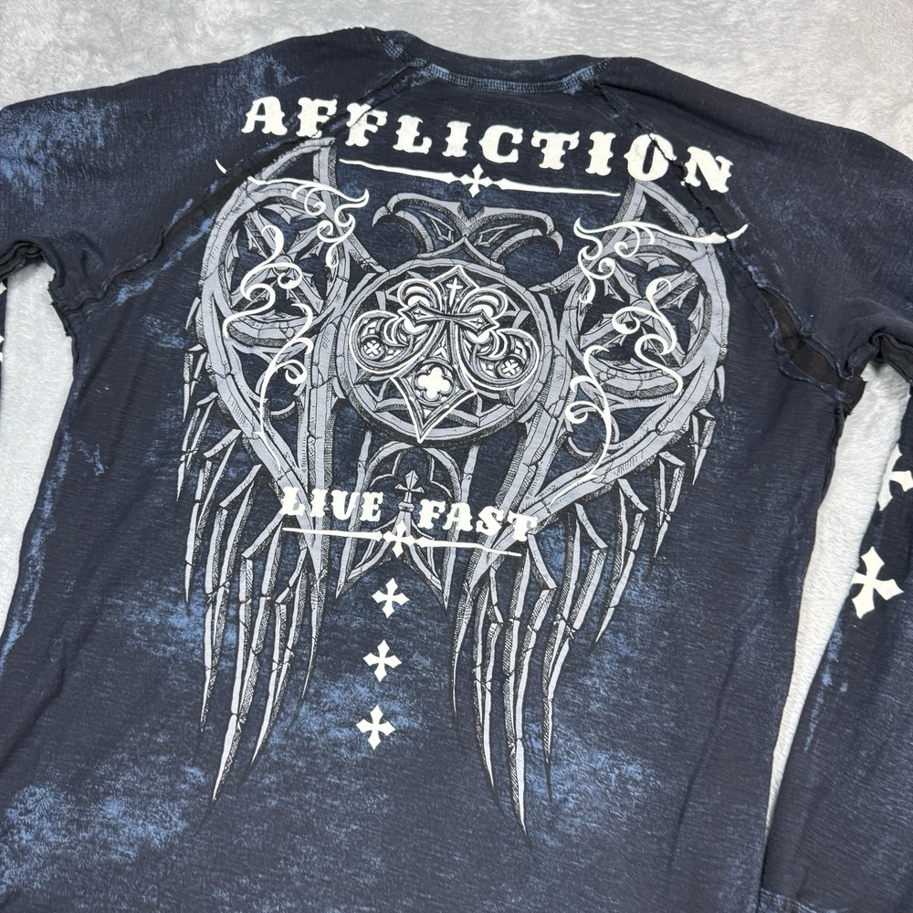 Affliction‎ Live Fast Long Sleeve Men XL Blue Black Cross Wings Sleeve Print